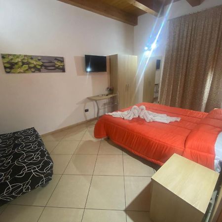 Mandanici :Borgo Marsalini Hotell Barcellona-Pozzo di Gotto Eksteriør bilde