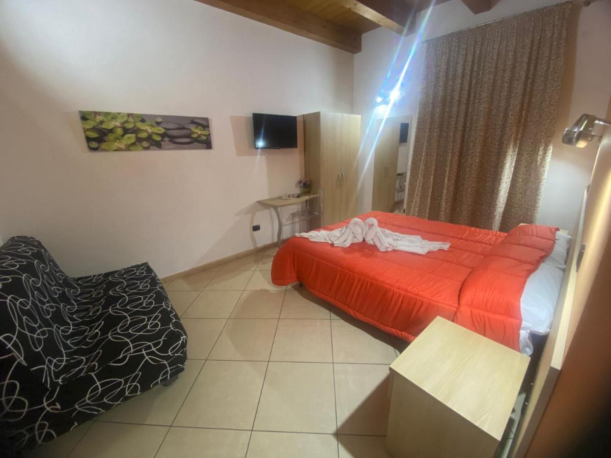 Mandanici :Borgo Marsalini Hotell Barcellona-Pozzo di Gotto Eksteriør bilde