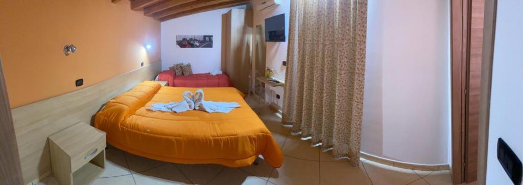 Mandanici :Borgo Marsalini Hotell Barcellona-Pozzo di Gotto Eksteriør bilde